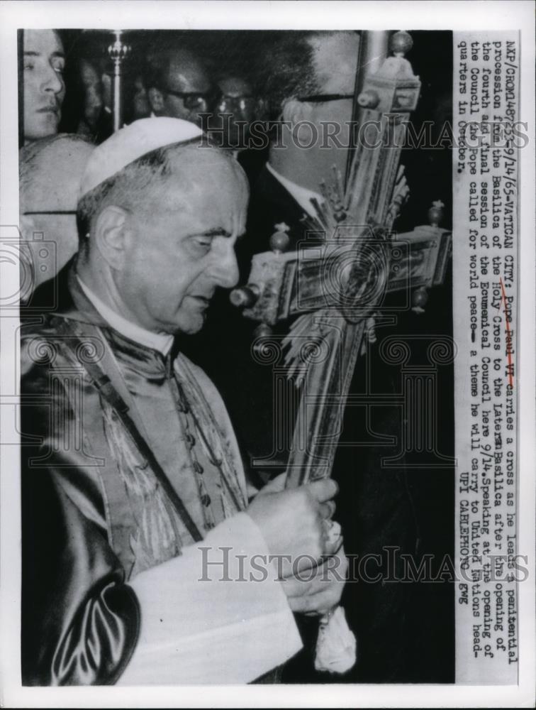 1965 Press Photo Vatican City, Pope Paul VI In The Basilica Of The Holy Cross - Historic Images