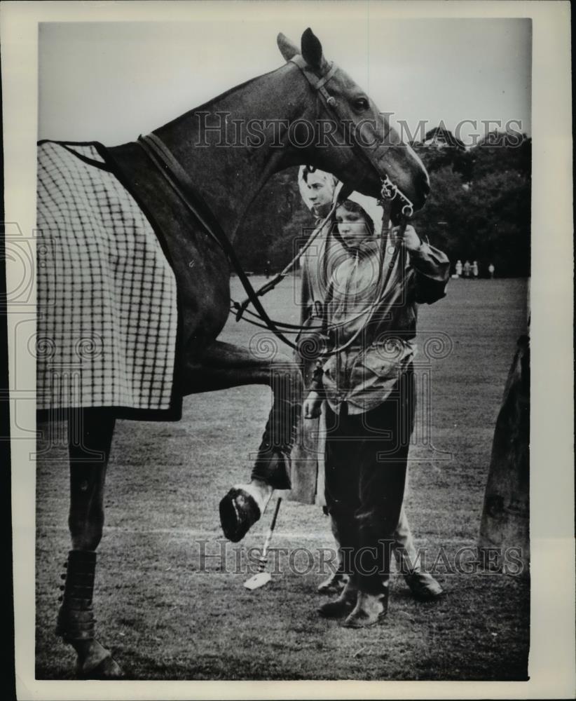 1961 Press Photo Princess Ann in Houehold Brigade Polo Club Semi-Finals - Historic Images