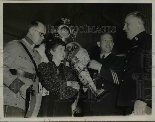 1939 Press Photo Wash DC Maj Wartiovaara Finland, M Quint of Canada, ER Scott - Historic Images