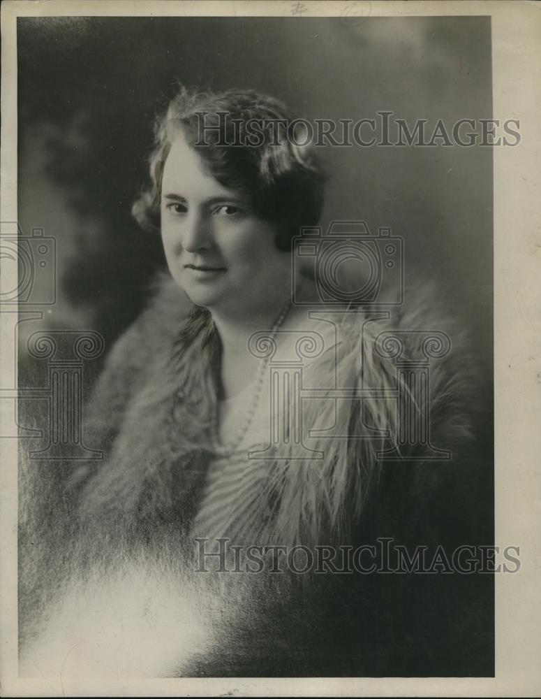 1928 Press Photo Lilian M. Westropp - Historic Images