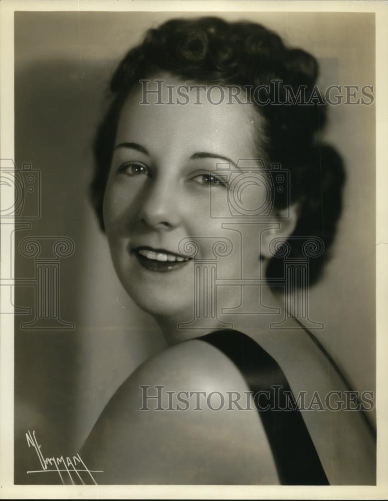 1937 Press Photo Mary PAxton blues singer with WFBM in Indianapolis - Historic Images