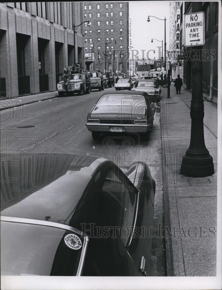 1971 Press Photo Eastside of E. 13 Street Between Euclid and Chester - Historic Images