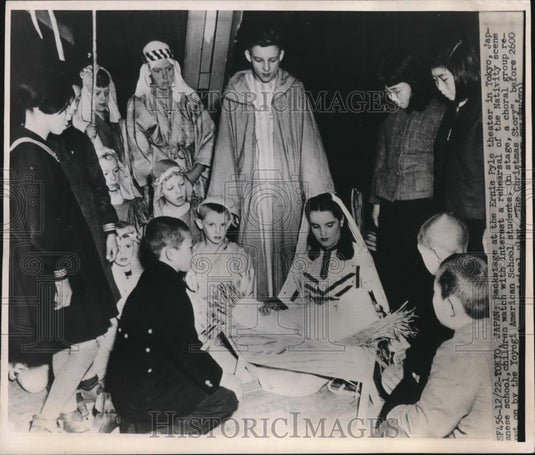 1948 Press Photo The backsatge of the Ernie Pyle theater in Tokyo - Historic Images