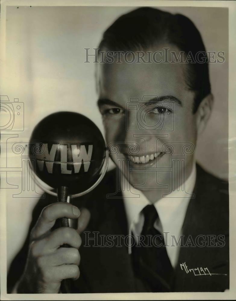 1935 Press Photo Baritone John Barker, Singer - Historic Images