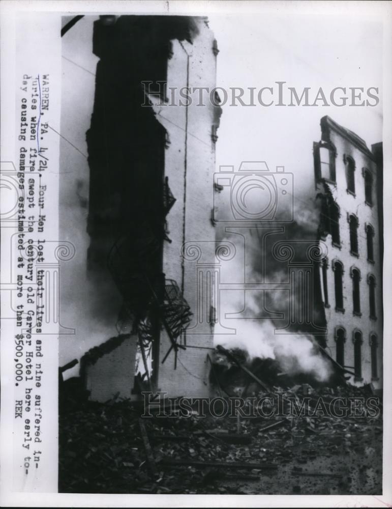 1956 Press Photo Century Old Carver Hotel, Burned - Historic Images