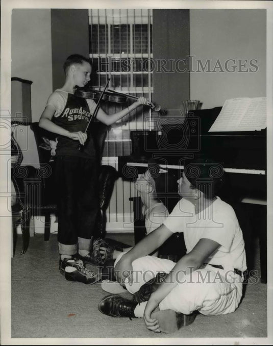 1954 Press Photo Dannell Moyer, Alex Bind, and Don Ruprow playing music - Historic Images