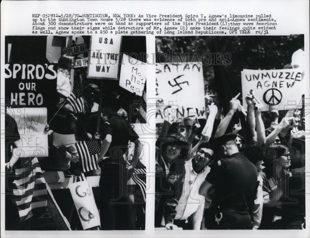 1970 Press Photo The pro and anti Agnew demonstrators - Historic Images