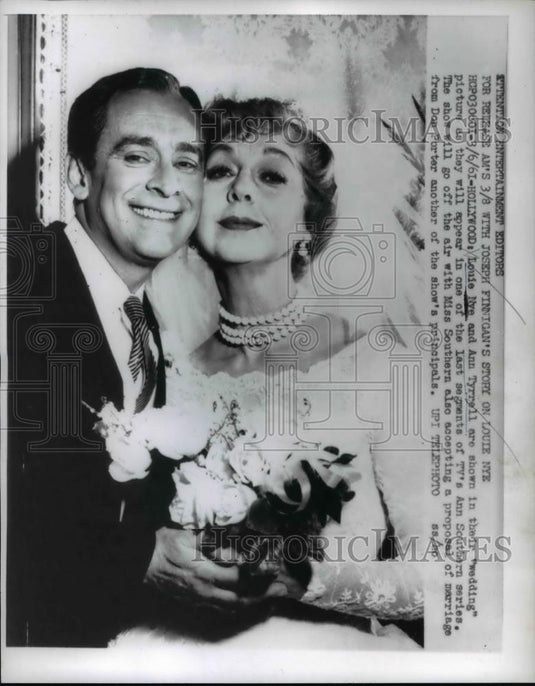 1961 Press Photo Hollywood Louie Nye & Ann Tyrrell actors in wedding pose - Historic Images