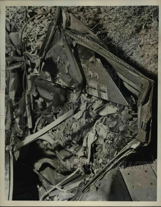 1938 Press Photo Thousand dollar worth of instrument to prevent crashes - Historic Images