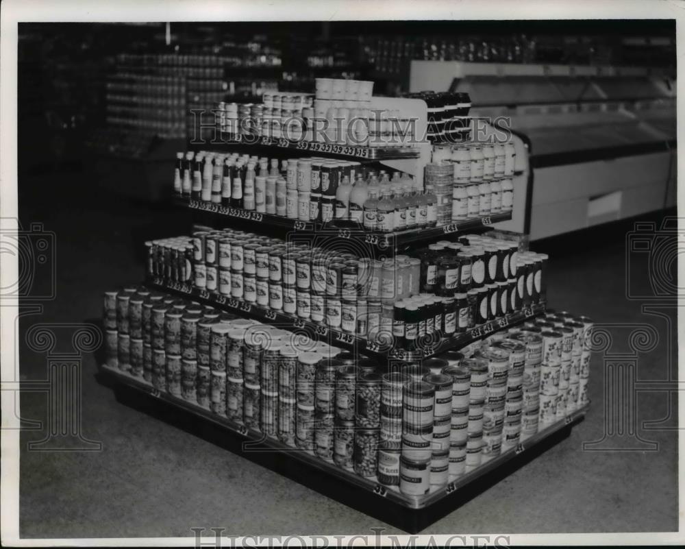 1954 Press Photo Kroger Grocery Store Eastgate Center Display Section - Historic Images