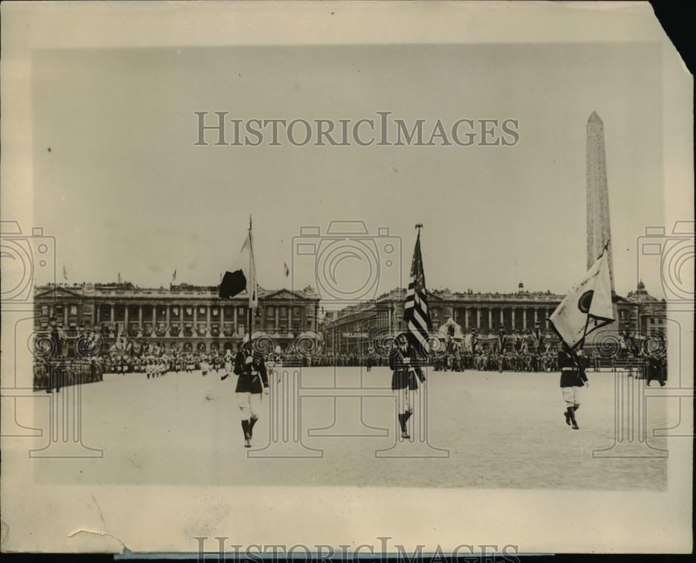 1930 Press Photo American Legionares Parade in Paris - Historic Images