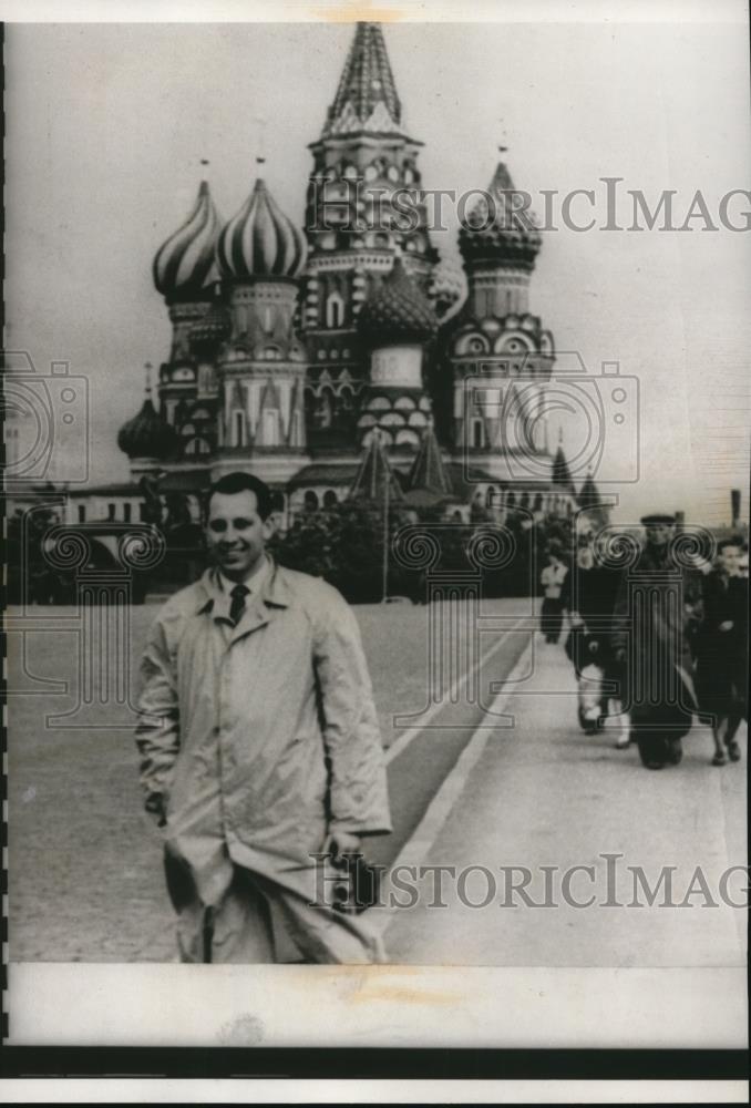 1959 Press Photo Russell Langelle in Russia - Historic Images