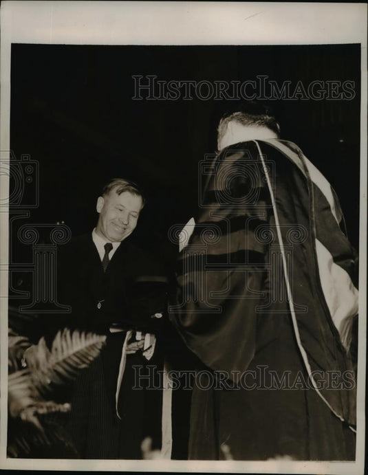1940 Press Photo Dr Robert C Wallace President of Queens of University - Historic Images