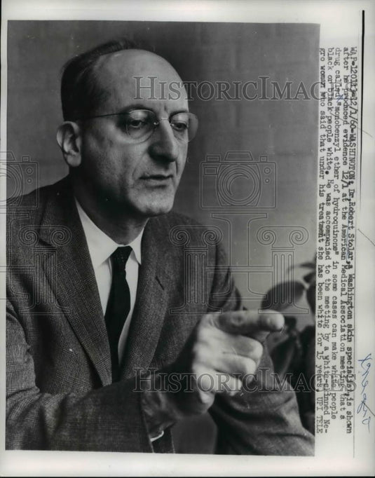 1960 Press Photo Dr. Robert Stolar Showing Evidence about Medication - Historic Images