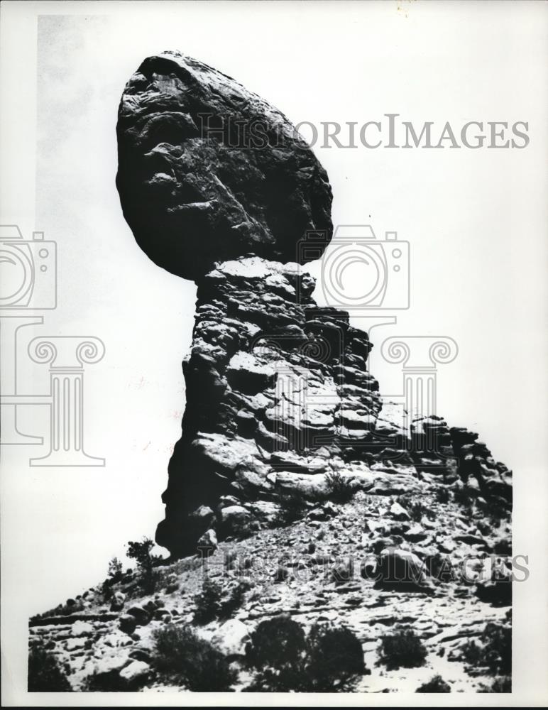 1969 Press Photo The balanced rocks at the American West - Historic Images