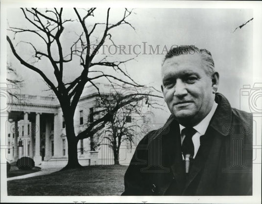 1967 Press Photo William H Lawrence ABC News political editor Race to the House - Historic Images