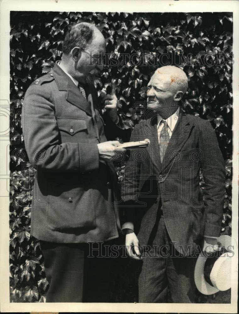 1933 Press Photo Ysmeon Dauphin and Athur Hibler - Historic Images