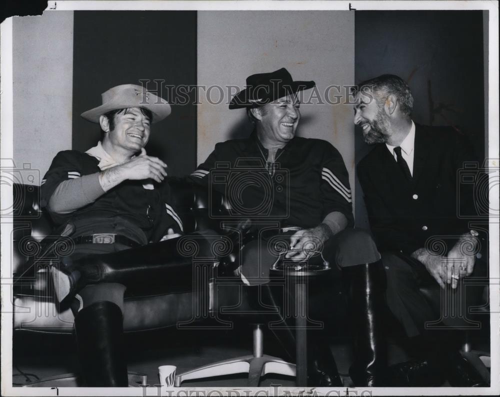 1965 Press Photo Actors Larry Torch, Forrest Tucker and Alan Douglas - Historic Images