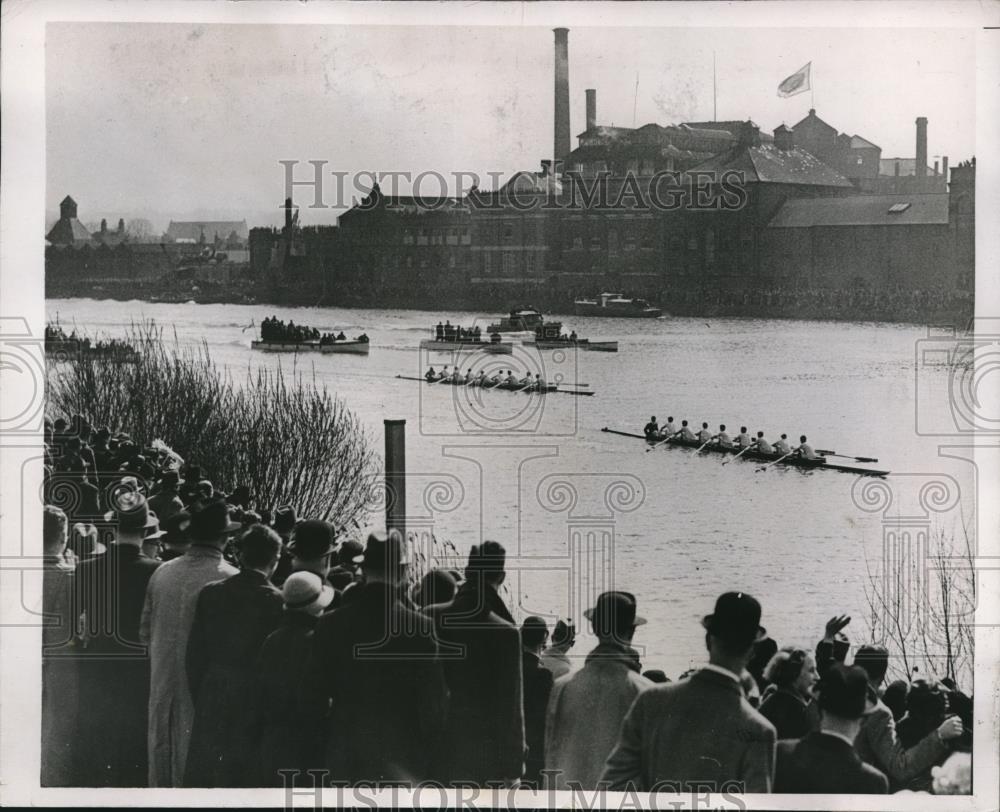 1937 Press Photo Oxford University Crew Defeats Cambridge at Mortlake - Historic Images