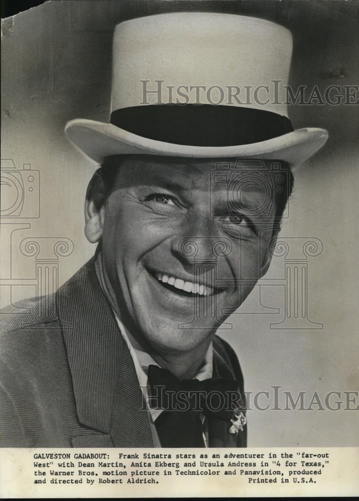 1964 Press Photo Frank Sinatra in 4 For Texas - Historic Images