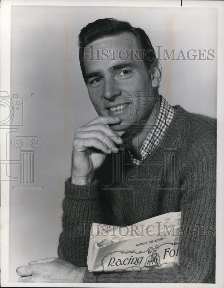 1966 Press Photo Dennis Weaver in Kentucky Jones - Historic Images