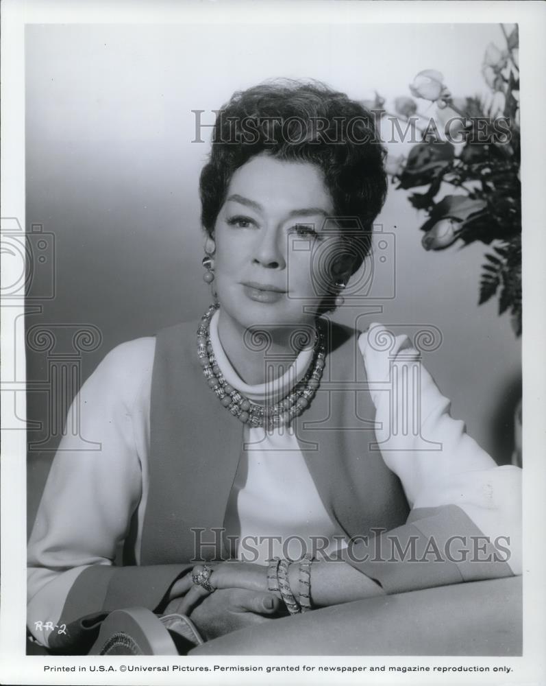 1968 Press Photo Rosalind Russell stars in Rosie - Historic Images