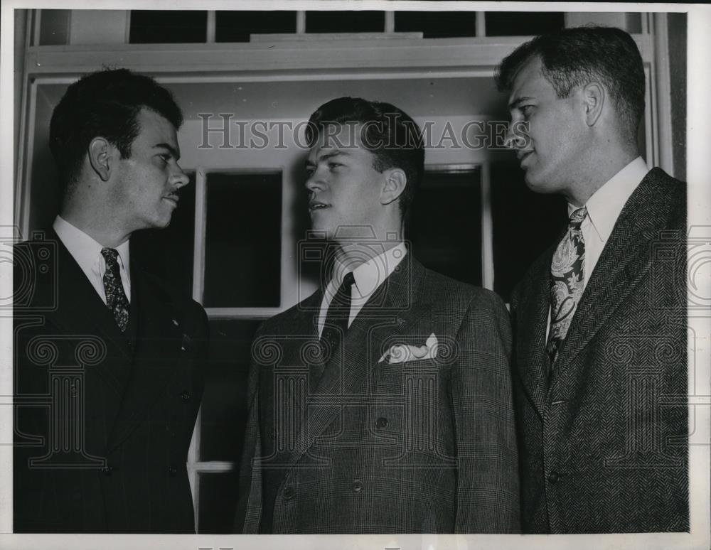 1946 Press Photo George Salapa, Jr - Historic Images