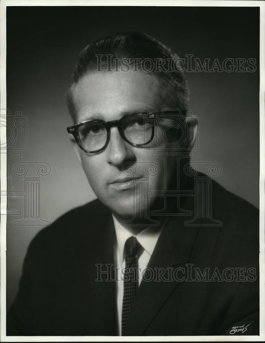 Press Photo Robert W. Sherman - Historic Images