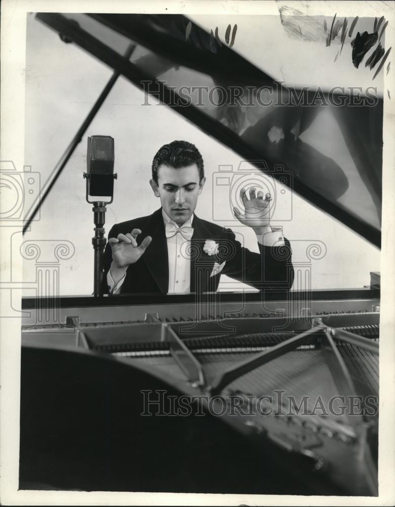 1936 Press Photo Eddy Duchin in Porgy and Bess - Historic Images