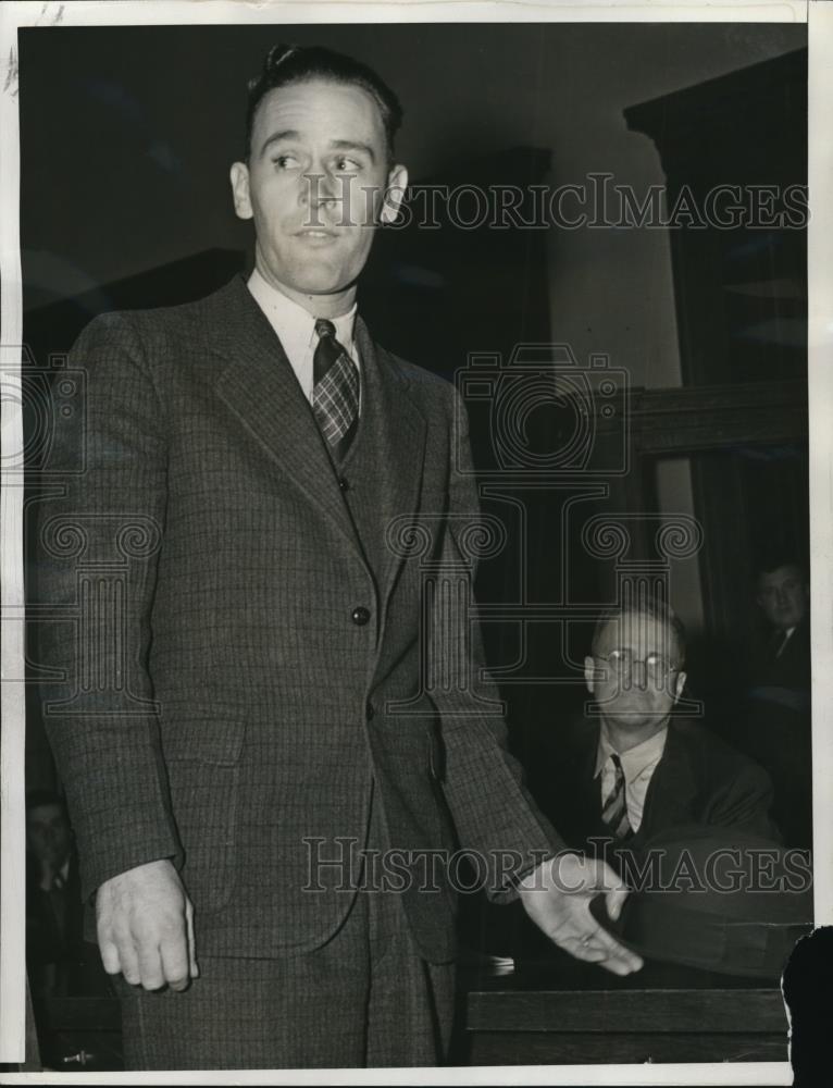 1939 Press Photo Harold Hastings at indictment for murder - Historic Images