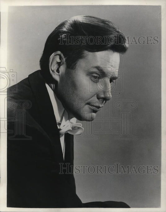 1958 Press Photo Robert Shaw Associate Conductor of the Cleveland Orchestra - Historic Images