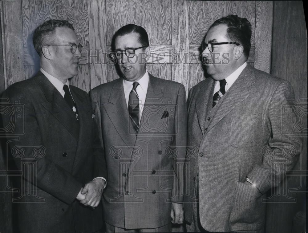 1952 Press Photo Phil Porter - Historic Images