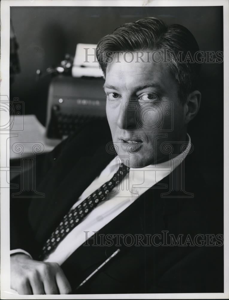 1956 Press Photo Ray Scherer, NBC White House Correspondent - Historic Images