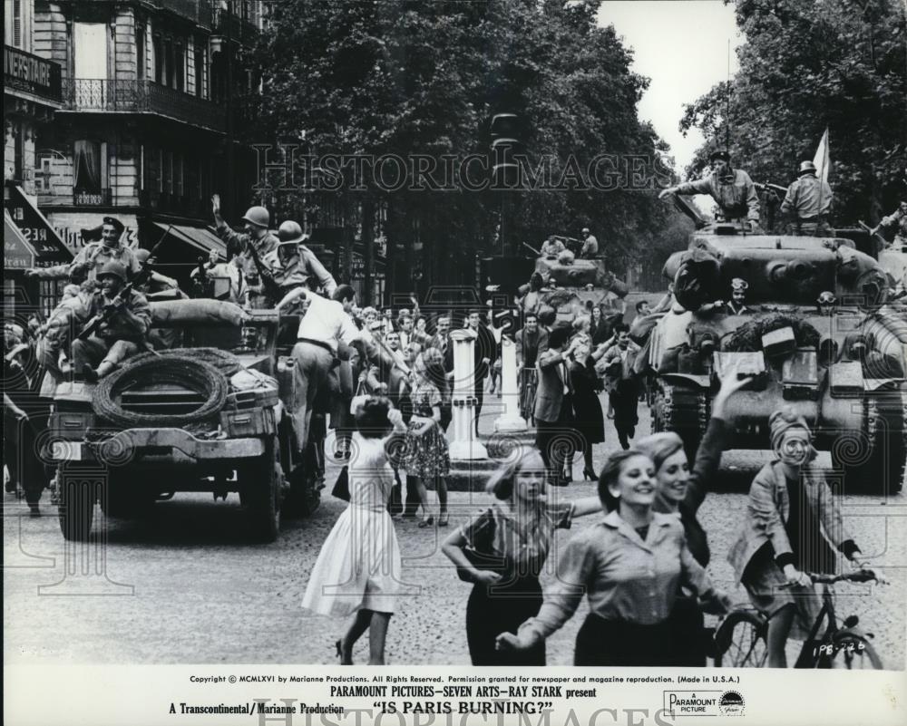 1966 Press Photo Jean Paul Belmondo, Charles Boyer &amp; Cast of Is Paris Burning? - Historic Images