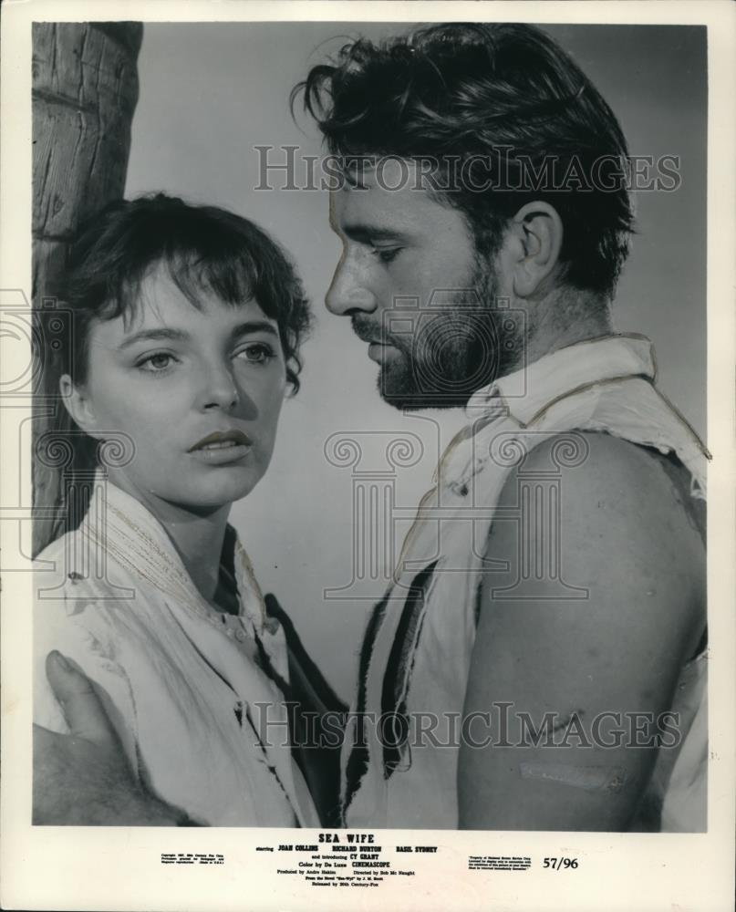 1957 Press Photo Richard Burton & Joan Collins in Sea Wife - Historic Images