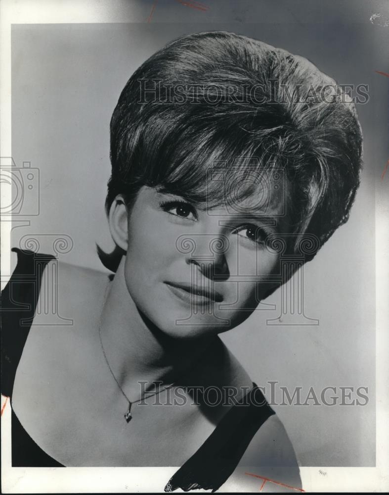 1965 Press Photo Brenda Lee - Historic Images