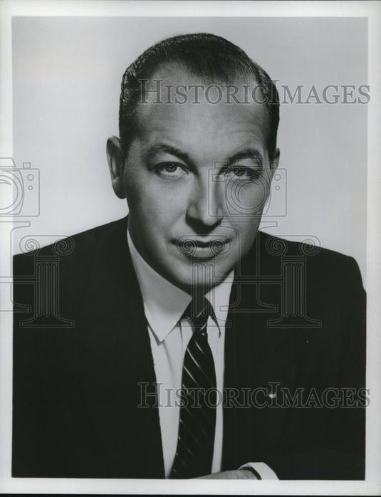 1955 Press Photo Robert W. Sarnoff, Executive President of N.B.C - Historic Images