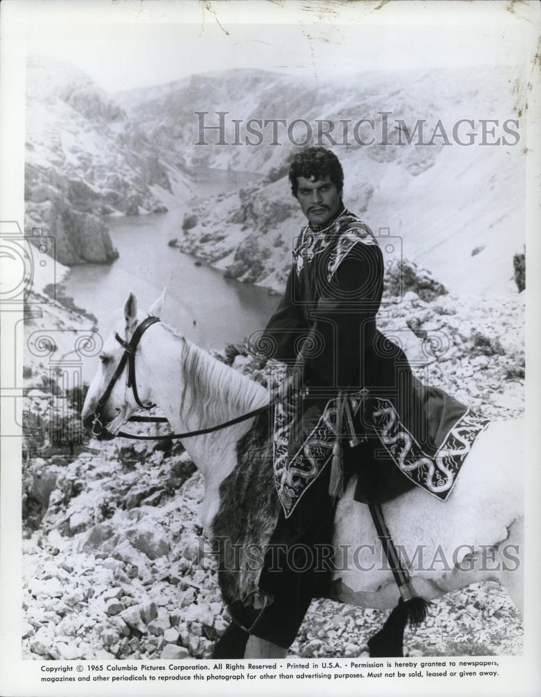 1963 Press Photo Omar Sharif in Genghis Khan - Historic Images