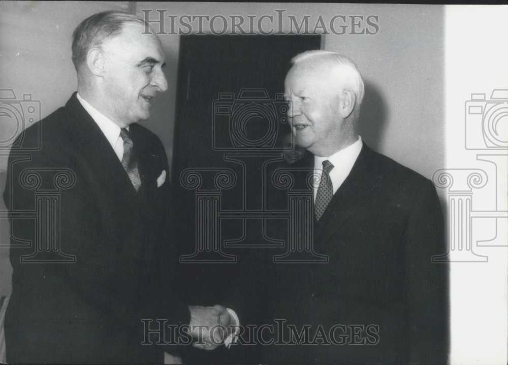 1962 Press Photo General Lucius Clay Shakes Hands With Heinrich Luebke - Historic Images