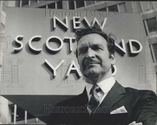 1972 Press Photo Commander Lock New Chief of Flying Squad - Historic Images