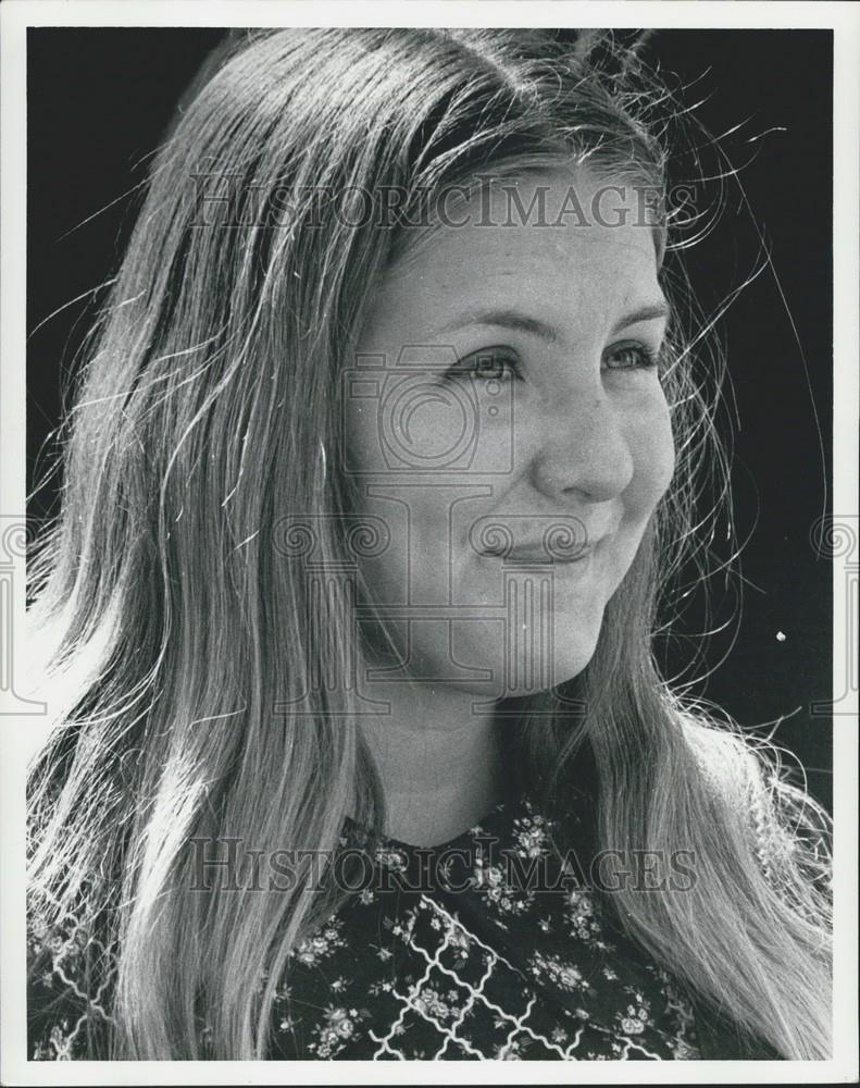 1972 Press Photo Terry McGovern, Campaigning, Charlottesville, Virginia - Historic Images