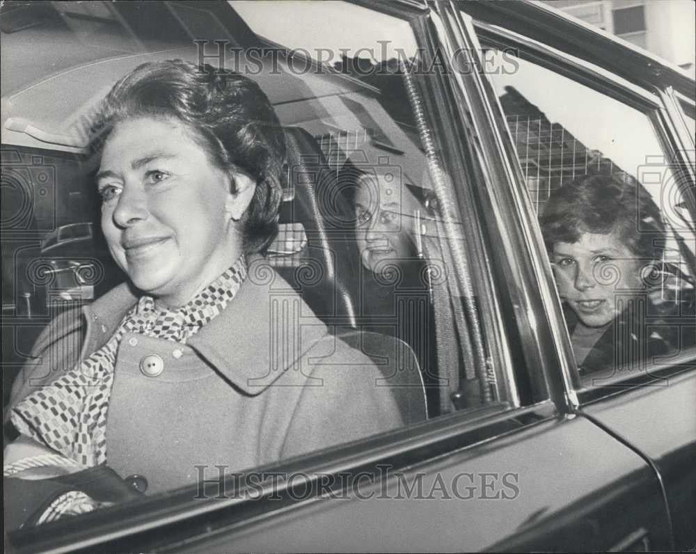 1976 Press Photo Princess Margaret&#39;s Marriage to lord Snowdon Ends - Historic Images