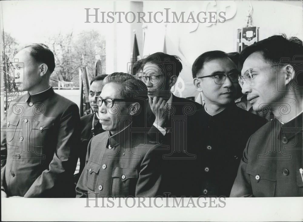 1973 Press Photo Mr. Pan Fei chief editor newspaper China visits Munich - Historic Images