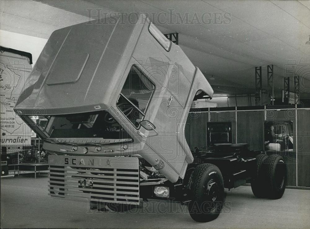 1970 Press Photo Paris Motor Show At Porte De Versailles Scania v8 Ds - Historic Images