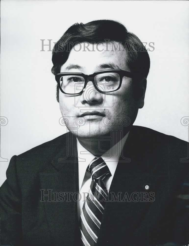 Press Photo Kotchi Kato Deputy Chief Cabinet Secretary - Historic Images