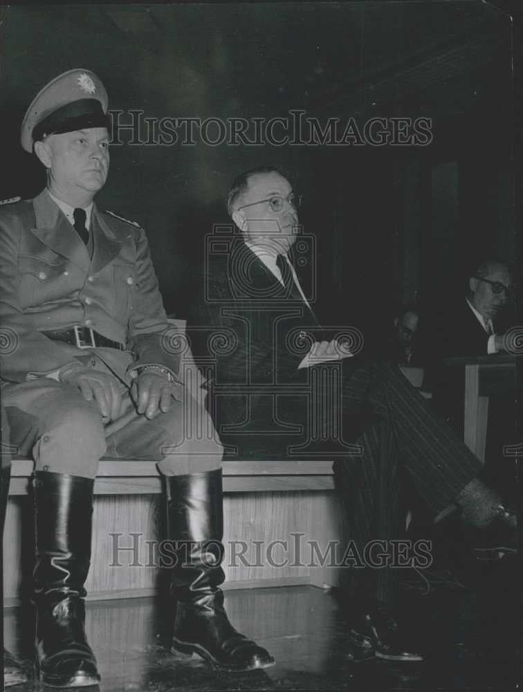 1955 Press Photo Charged for Murdering his wife At the Court of Kaiserslauter - Historic Images