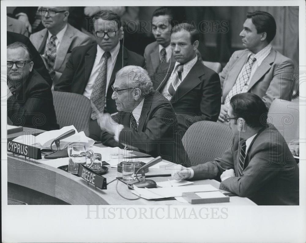 1974 Press Photo Cyprus Permanent Representative to the UN Zenon Rossides - Historic Images