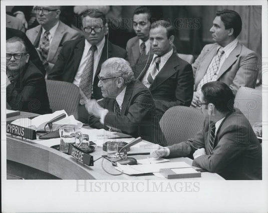 1974 Press Photo Cyprus Permanent Representative to the UN Zenon Rossides - Historic Images
