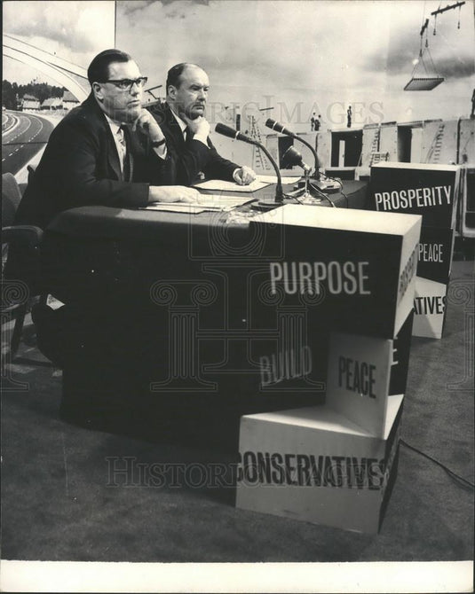 1964 Press Photo Conservative party press conference - Historic Images