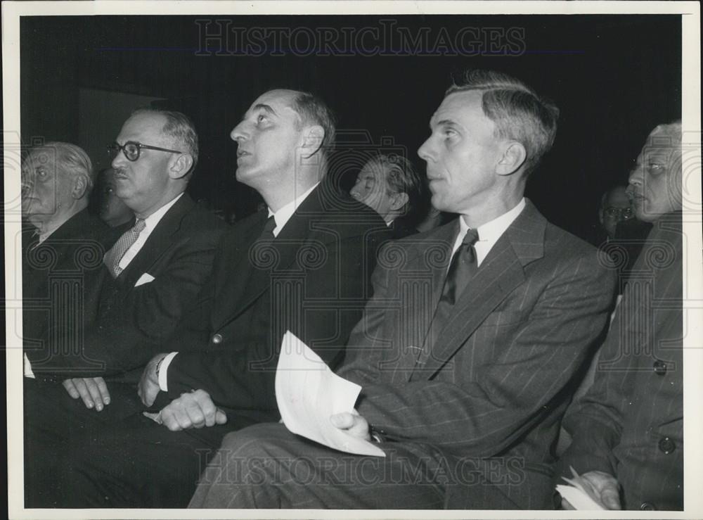 Press Photo Crystal Night Remembrance Reverend Flint Father Weigl Rabbi Perlman - Historic Images